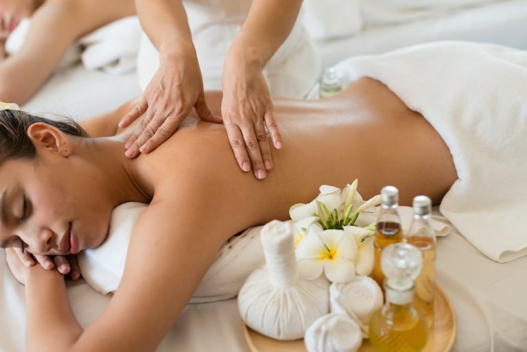 Read more about the article Alternative Therapies for Sciatica Relief